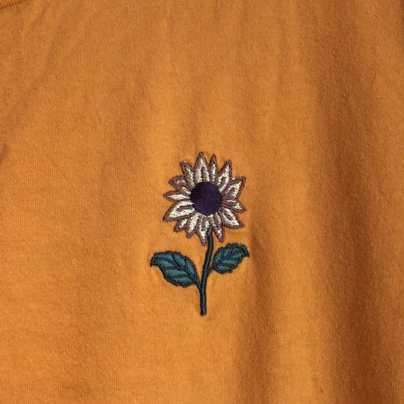 Yellow Sunflower Tee - Picture 3 of 3